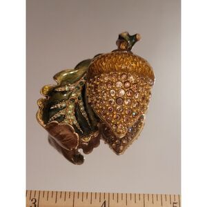 Estee Lauder New Pleasures,  2002 'Glistening Acorn' Solid Perfume Compact VTG